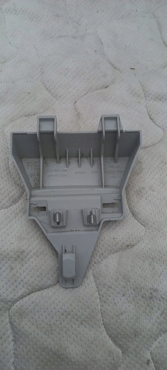 фото №5, Крепление защитные накладки стойка левый зад vw caddy 2k5 17r