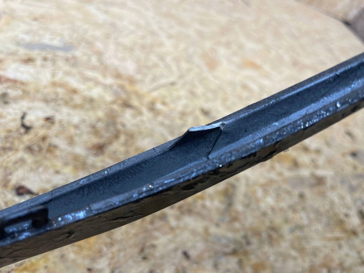 фото №7, Mazda 3 bp iv 4 19- решітка планка решітка ліва перед передня бампера