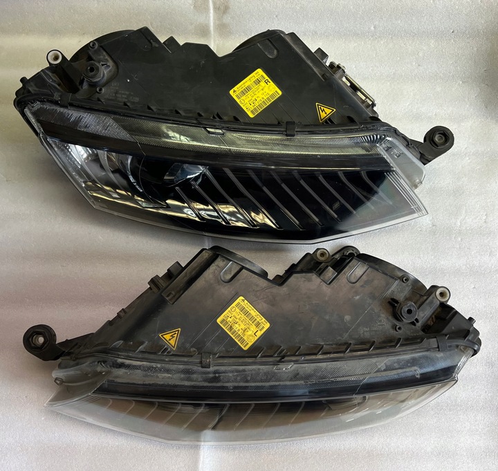 фото №2, Skoda octavia 3 bixenon поворотний 5e1941015b 5e1941016b