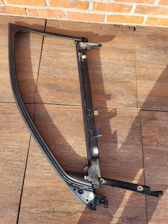 фото №15, Audi a4b7 рамка двері перед передня права