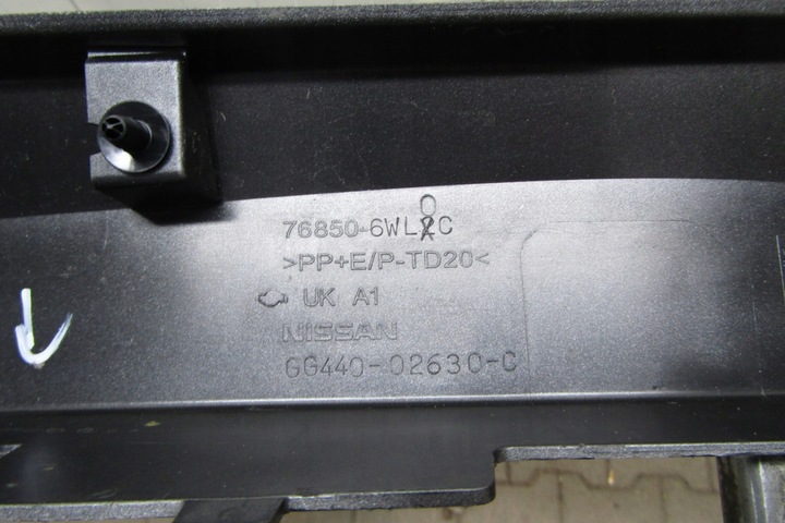 фото №11, Планка порогова права nissan leaf ii ze1 17-