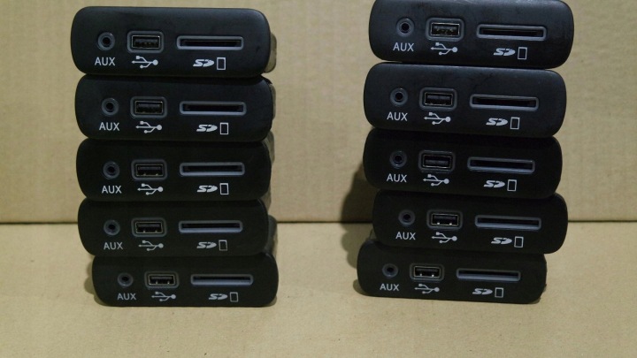 фото №7, Вход port usb aux sd maserati levante quattroporte