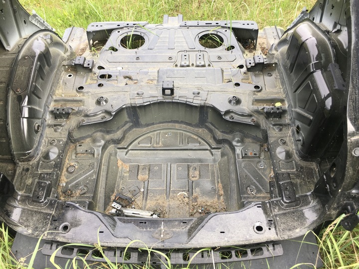 фото №5, Porsche cayenne 7p5 гібрид крило 2012