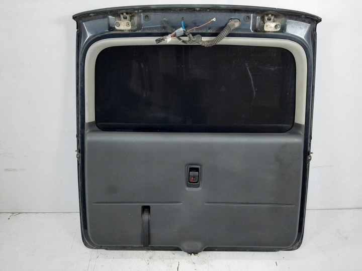 фото №16, Mercedes vaneo w414 02r крышка багажника код 9154