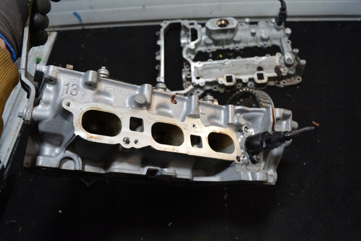 фото №11, Opel corsa f 1.2 thp головка комплектна 9810874110