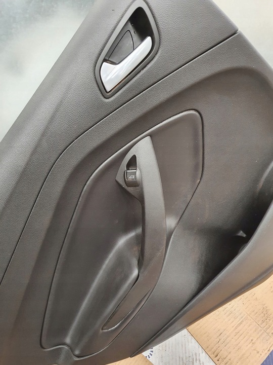 фото №11, Ford c-max гибрид боковина дверь правый левый зад usa