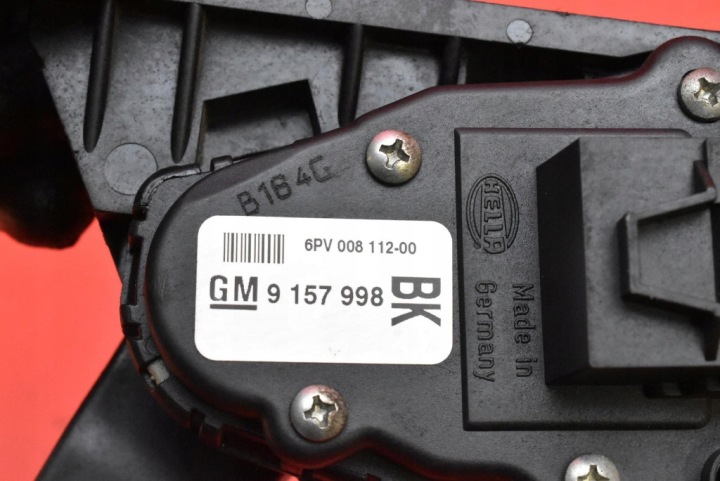 фото №6, Потенциометр педаль газа eu 9157998 bk opel astra 3 iii h 1.6 16v 105 km 04-