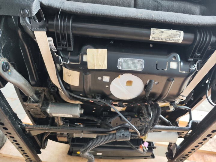 фото №9, Сидіння перед лівий водія шкіра audi a6 c7 2012