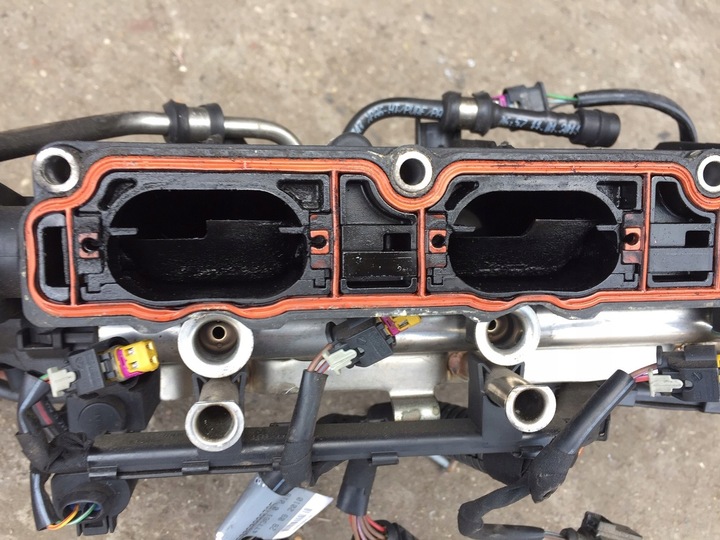 фото №10, Audi a5 8t 2.0 tfsi колектор всмоктуючий 06h133185bh