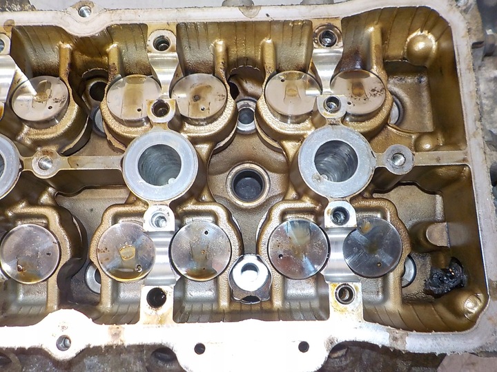 фото №7, Nissan nv200 note головка комплектная 1.6 16v