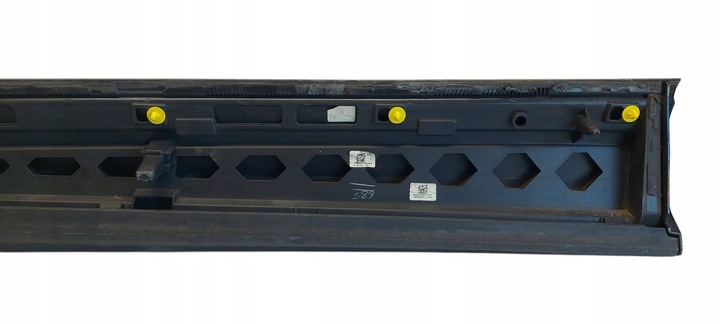 фото №6, Audi q8 планка боковая дверь правая перед 4m8853960c