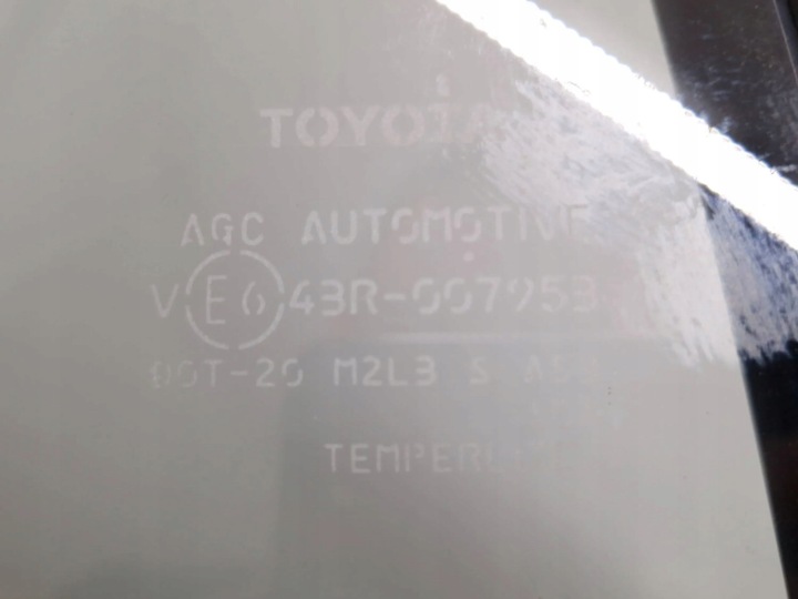 фото №7, Toyota rav 4 xa40 2018 зад сторона ліва скло кузова двері задніх