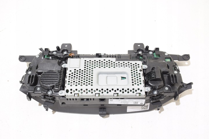 фото №11, Bmw 3 g20 g21 спідометр  прилади led mph usa бензин 35 mil