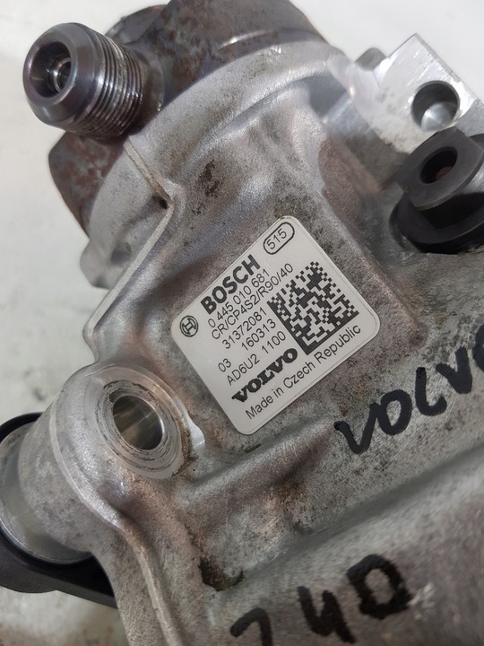 фото №16, Насос впрыскивающий 31372081 volvo v70 xc60 xc70 s60 s80 2.4d d5244t12