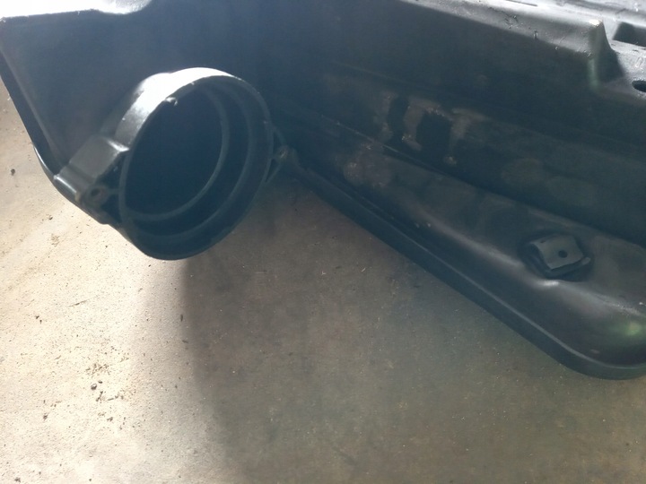 фото №11, Корпус фильтра powietrzarenault trafic vivaro 1.9dci 7700114532 8200065768