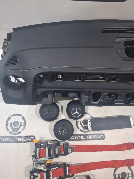 фото №5, Mercedes glb x247 247 торпедо консоль подушка  подушки ремені оригінал демонтаж