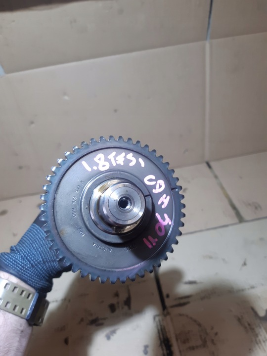 фото №8, Audi a4 b8 a5 8t 1.8 tfsi вал распределительный вал выпускной 06h102h