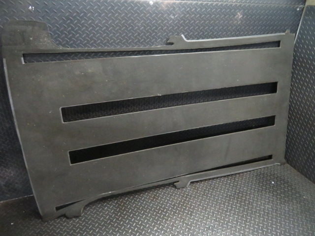 фото №1, Оббивка килим двері volkswagen multivan t5