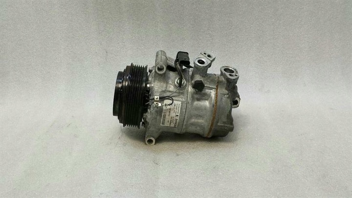 фото №1, Mercedes c class w205 a/ compressor a0008303002 air conditioning