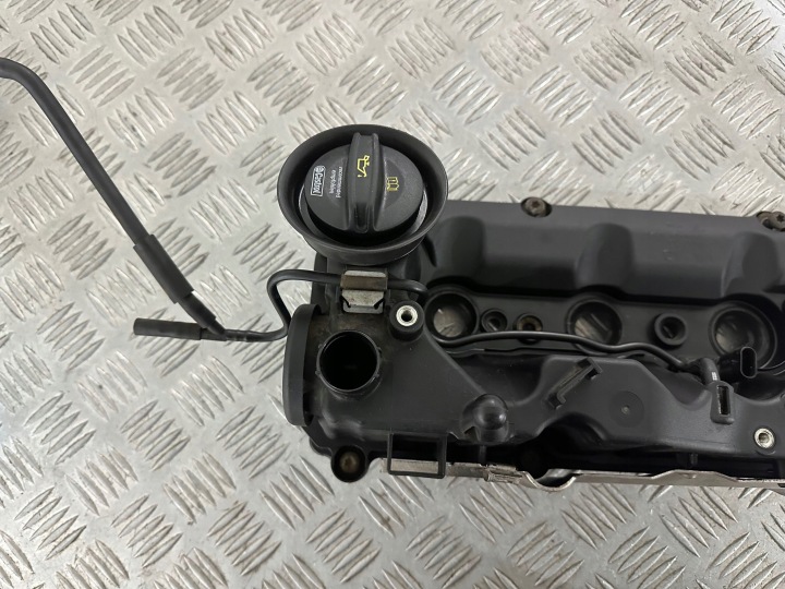 фото №15, Skoda fabia iii 1.4 tdi cut крышка клапанов 04b103469k