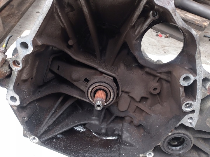 фото №9, Коробка передач коробки передач honda civic vi 1.4 16v d14a7 9a