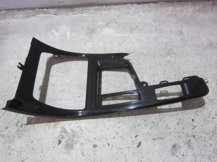 фото №10, Bmw x1 f48 планки декори панелі perlglanz kpl 9347747 9332240 51459347747