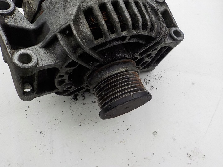 фото №4, Sprinter 903 2.2 cdi 611.981 генератор 0986042530