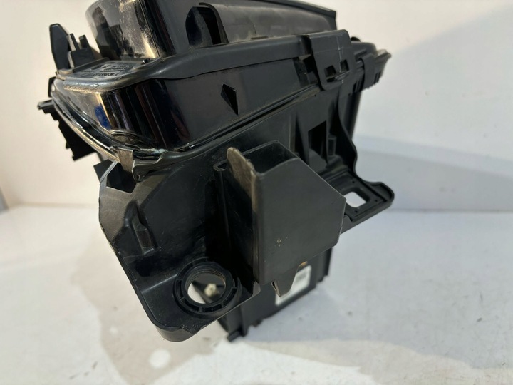 фото №10, Mercedes w166 gle лампа передня ils права - 17429