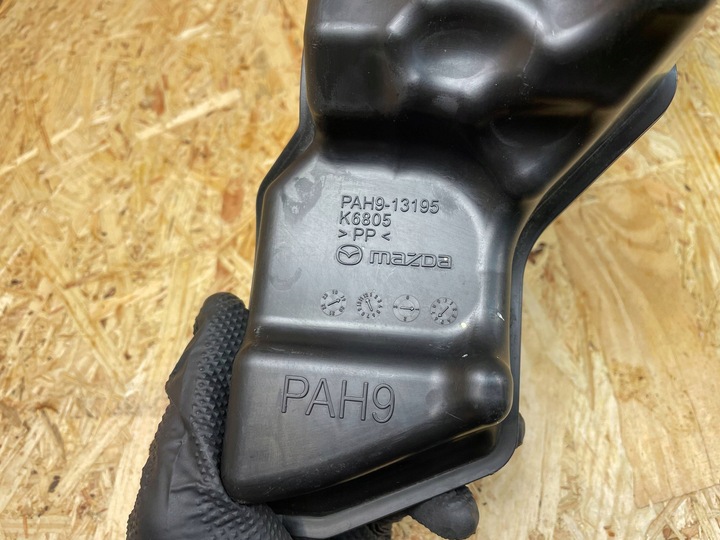 фото №15, Корпус фільтра повітря mazda 3 iv bp pah9133ay pah9-133ay 2.0b 2019-