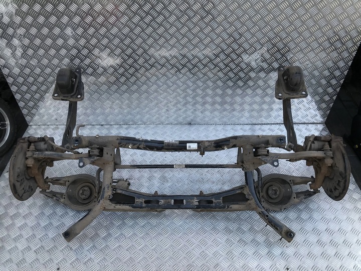 фото №1, Балка подвешивание зад vw golf vii 12- hb