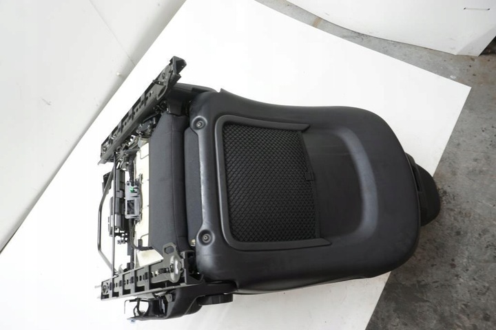 фото №6, Сидіння пасажира праві перед volvo xc60 ii b4