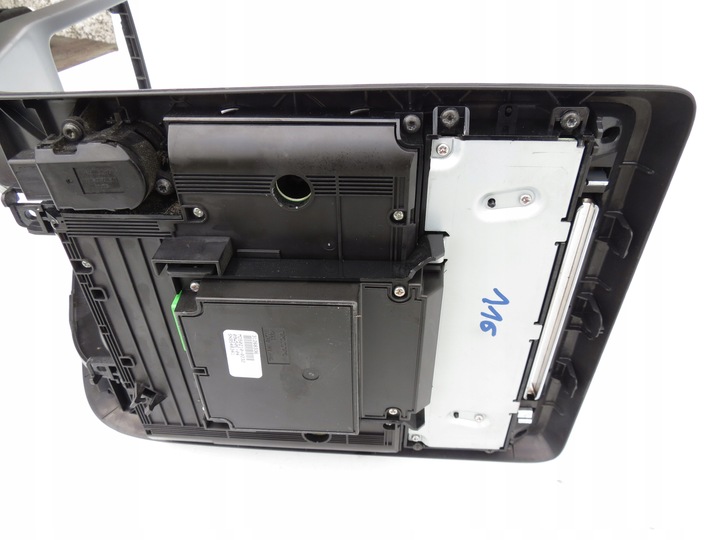 фото №11, Панель повітропровід консоль середня s80 ii v70 iii xc70