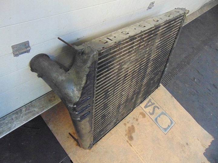 фото №10, Volvo fh12 d12a 380km 95r радиаторов интеркулер