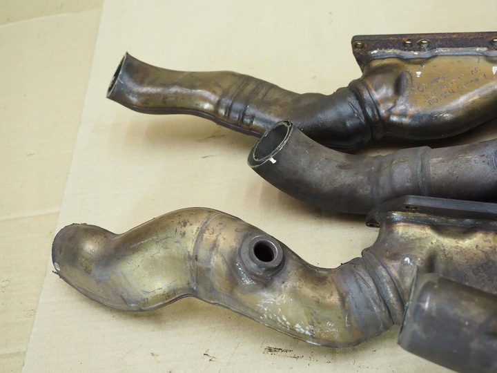 фото №11, A8 d3 6.0 колектор випускний комплект