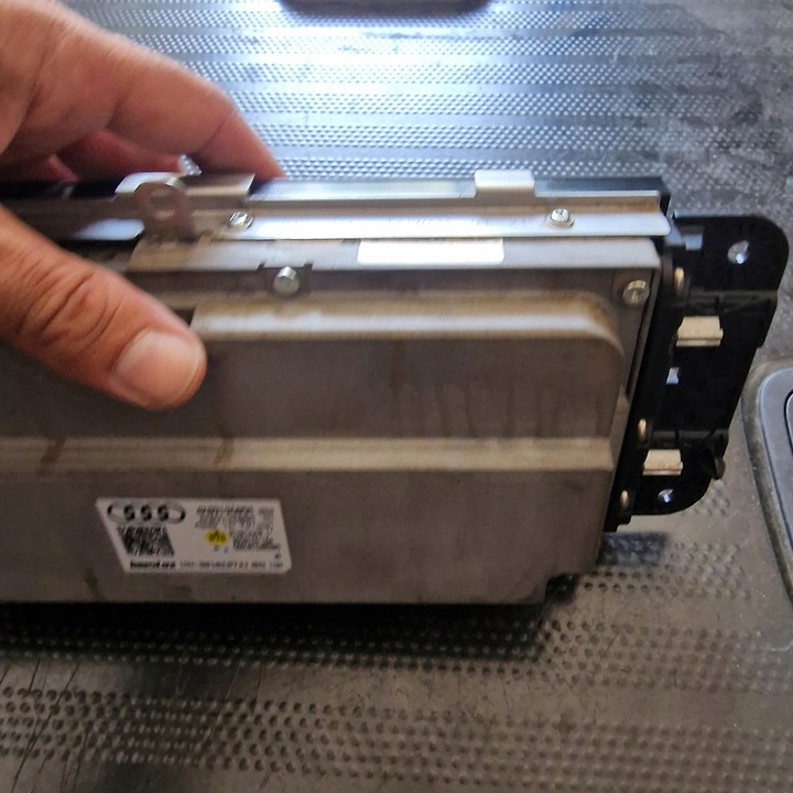 фото №9, Экран дисплей audi a6 c8 4k0919605m
