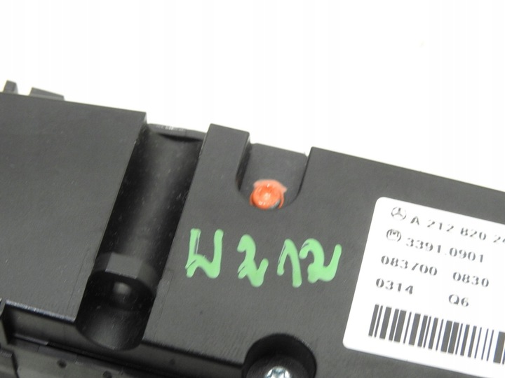 фото №8, Панель кнопки подогрева сиденья mercedes w212