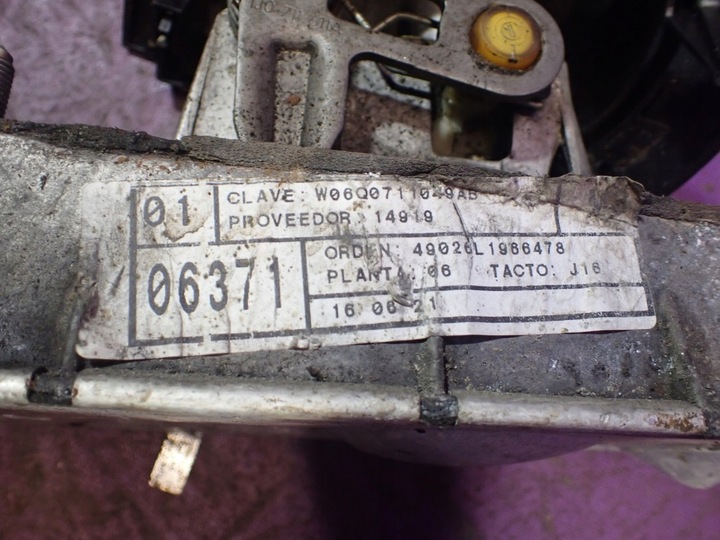фото №8, Seat ibiza iii 6l 1.4 домкрат зміни коробки передач троси вибірник 6q0711049ab