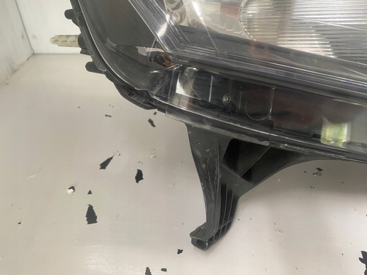 фото №6, Ford transit connect mk2 фара правое перед dt11-13w029dc
