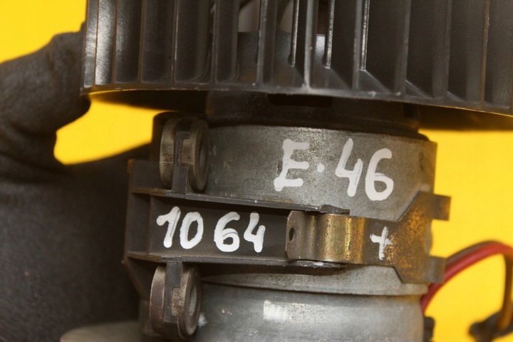 фото №8, Повітродувка повітропровід bmw e46 0130101103