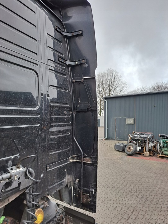 фото №11, Спойлеры ветровики кабины комплект volvo fh 12 13 xl