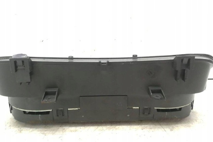 фото №10, Спідометр  vw golf iv варіант 1j5 1j0920801e 1.9l дизель 81kw 1999