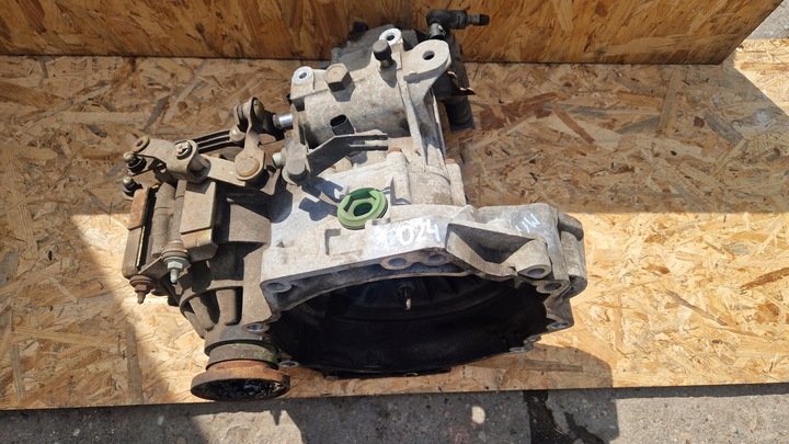 фото №1, Vw golf iv 4 1.4 16v коробка передач коробки передач duw