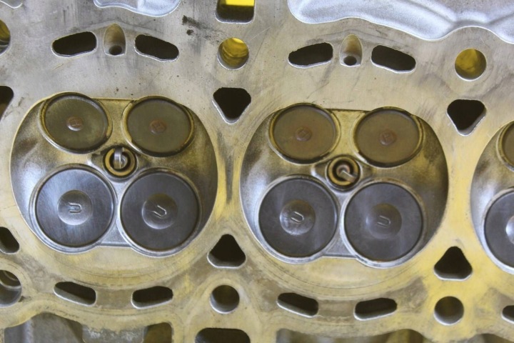 фото №9, Головка двигуна ford focus mk3 fiesta mondeo 1.6 vi-tec 16v rfae8g6090ba