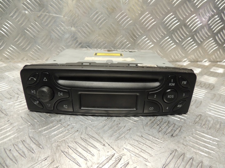 фото №1, Mercedes w203c клас радіо заводські