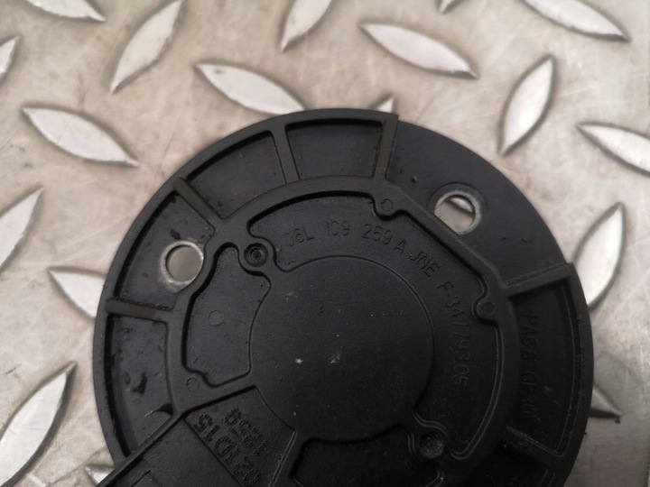 фото №5, Audi a4 s4 b9 8w 2016 колесо ременное вал распределительный вал / vanos