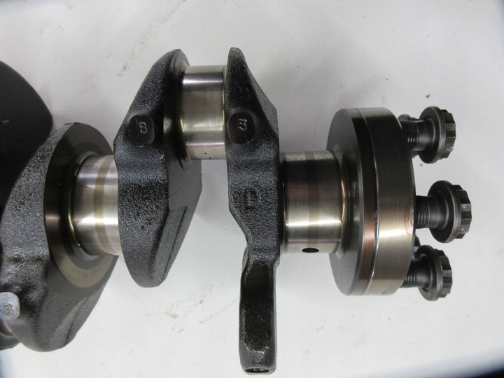 фото №13, Honda civic vii 1.4 16v 90km d14z6 wał коленчатый