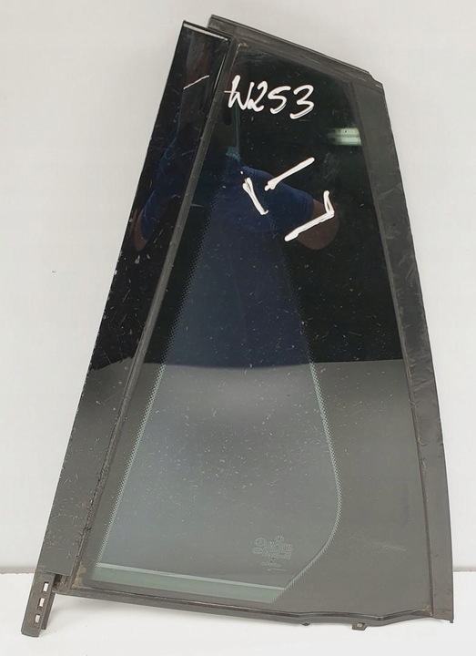 фото №1, Скло двері лівий зад малий mercedes glc w253