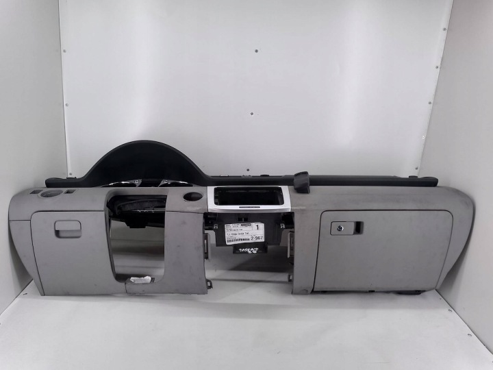 фото №10, Торпедо роздавальна, консоль подушки vw passat b6 3c1857003rf