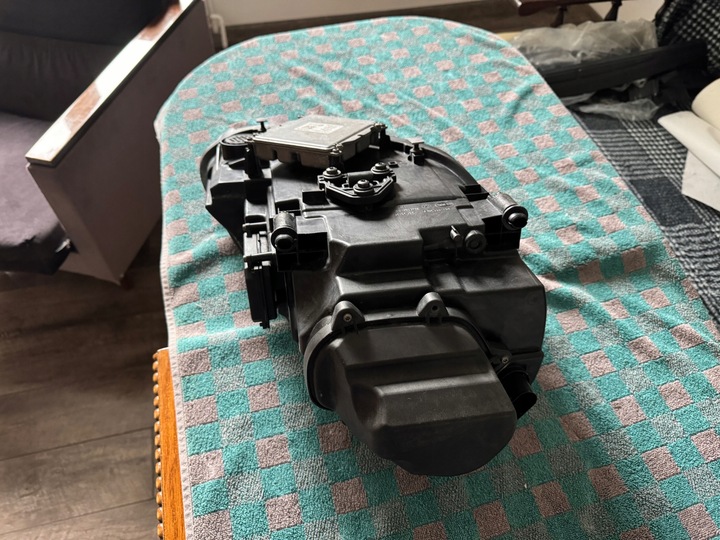 фото №11, Porsche cayenne 7p5 рестайлинг 14-18 лампа левая оригинальная комплектная полный led