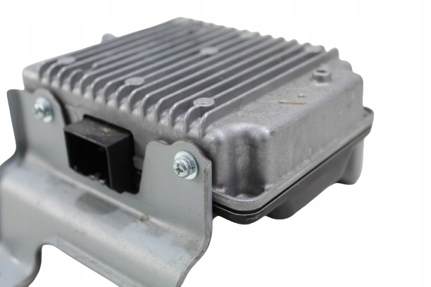 фото №13, Chrysler pacifica 17- преобразователь напряжения модуль 56029814aa